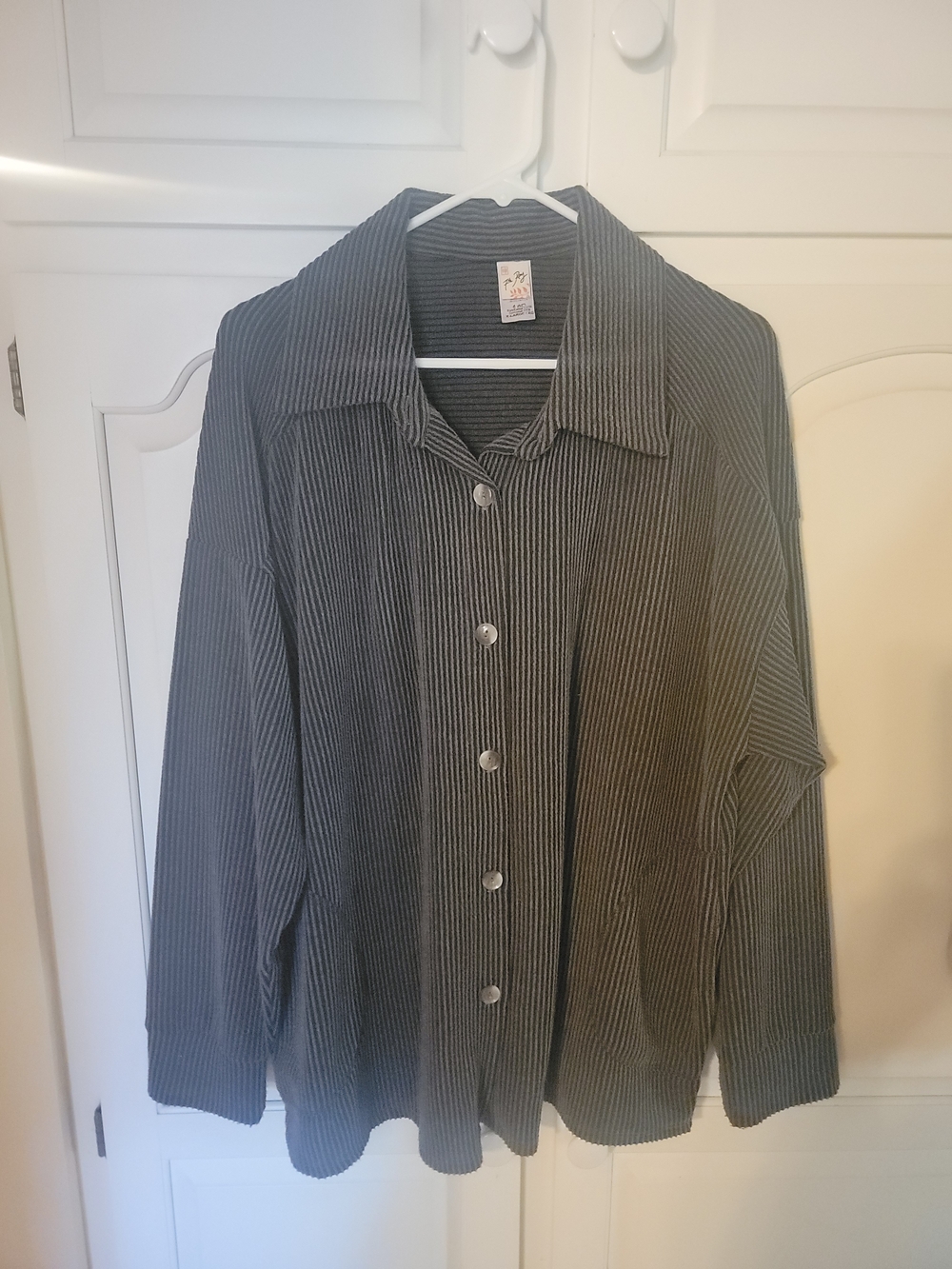 7th Ray Black Button-Front Shirt